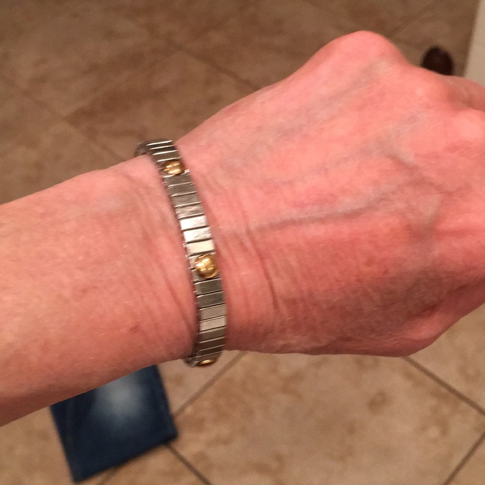 Women’s gold and silver plated stretch bracelet